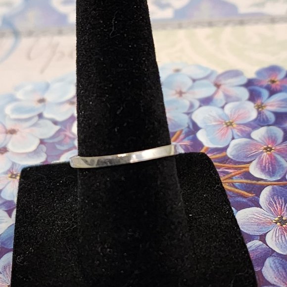 Vintage Double Pearl 10KT White Gold Ring - Picture 5 of 9